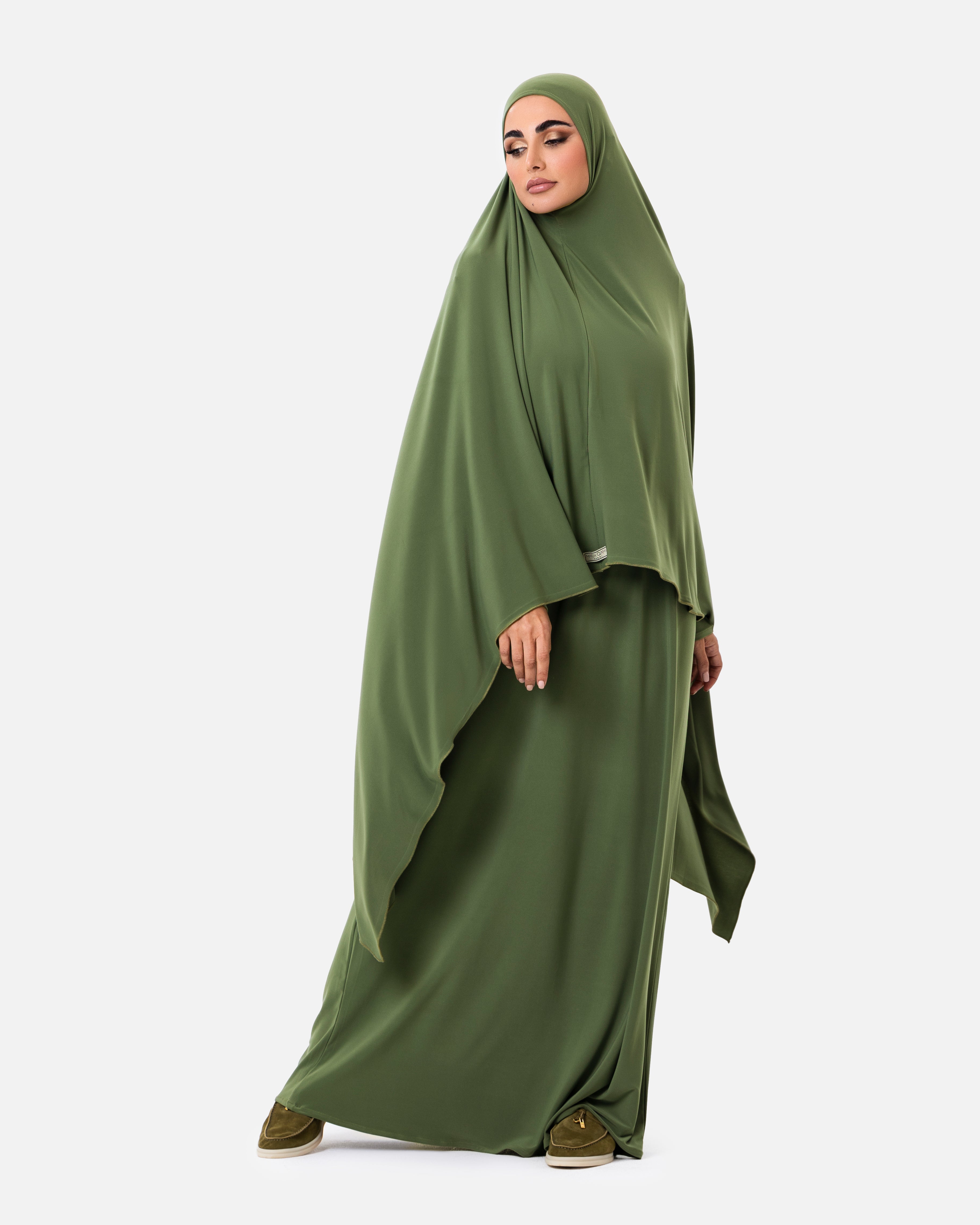 Khimaar Set Green by Maison Qamari