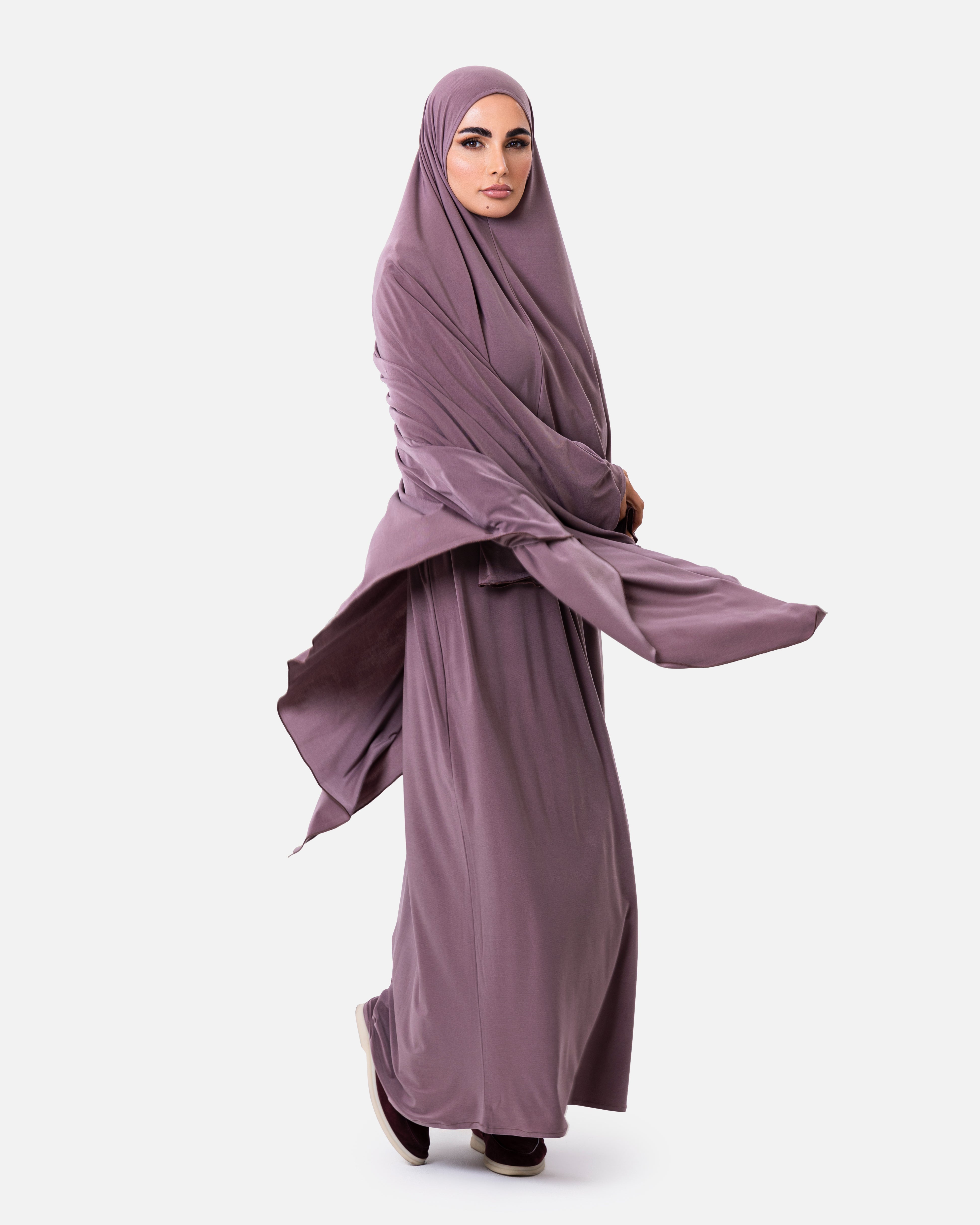 Khimaar Set Purple by Maison Qamar Dubai