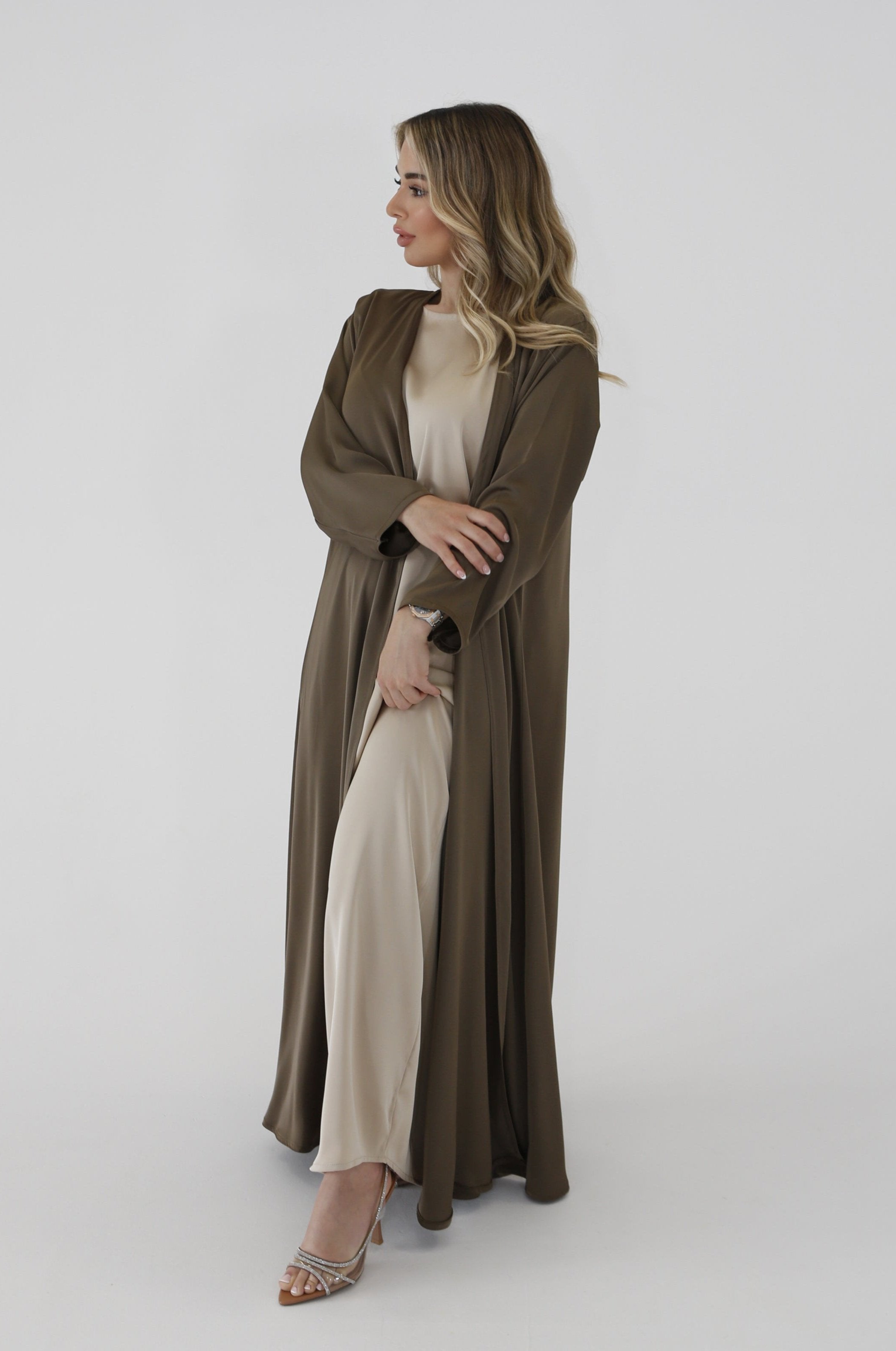 Cinderella Abaya Set Taupe