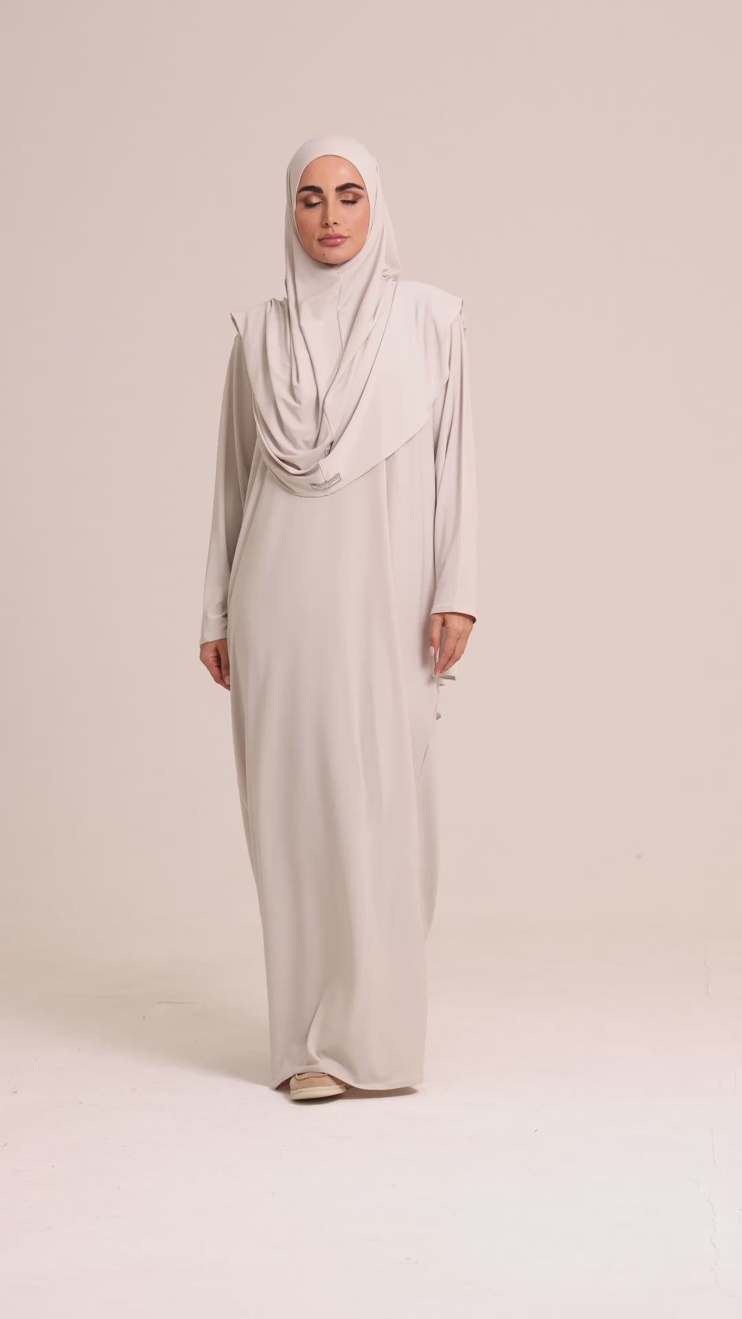 Khimaar Set Off White by Maison Qamar Dubai